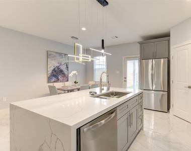10021 Alfred Lane - Photo Thumbnail 5