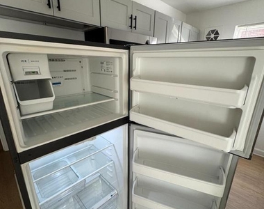 1635 6th Street Nw - Photo Thumbnail 10