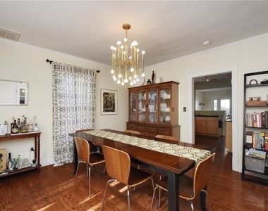 4412 Barrow Ave - Photo Thumbnail 5