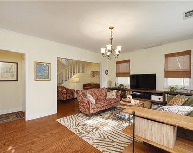 4412 Barrow Ave - Photo Thumbnail 2