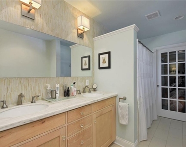 4412 Barrow Ave - Photo Thumbnail 16