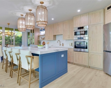 2728 Tiburon Boulevard E - Photo Thumbnail 1