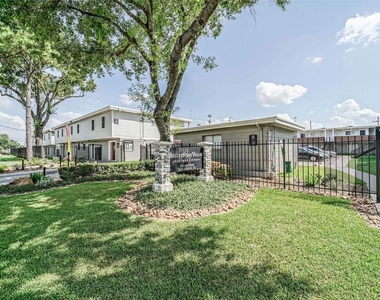 8271 Stone Street - Photo Thumbnail 20