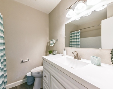 8271 Stone Street - Photo Thumbnail 16