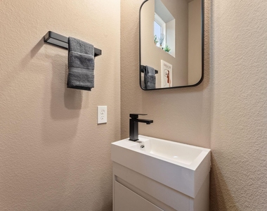 515 Altic Street - Photo Thumbnail 7