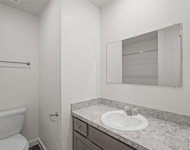 12603 Telge Road - Photo Thumbnail 7