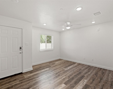 12603 Telge Road - Photo Thumbnail 2