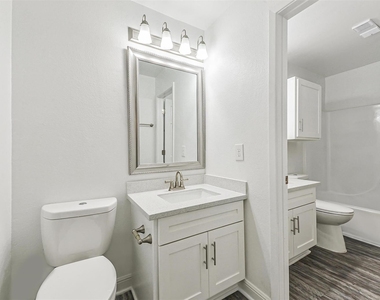 1111 W Main Street - Photo Thumbnail 15