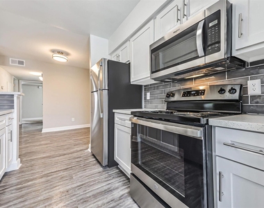 1111 W Main Street - Photo Thumbnail 6