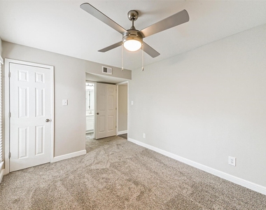 1111 W Main Street - Photo Thumbnail 28