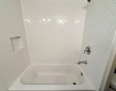 106 Longacre Drive - Photo Thumbnail 20