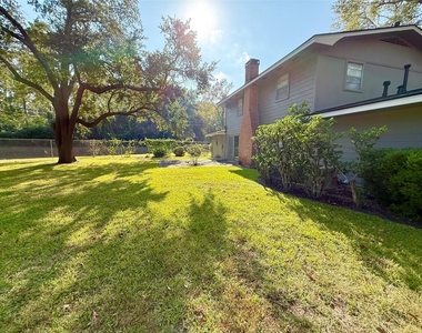 106 Longacre Drive - Photo Thumbnail 21