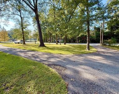 106 Longacre Drive - Photo Thumbnail 22