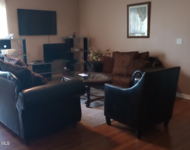 534 White Plains Avenue Sw - Photo Thumbnail 5
