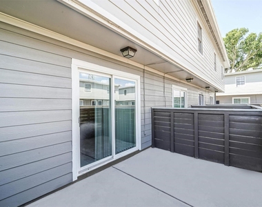 8271 Stone Street - Photo Thumbnail 17