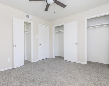 8271 Stone Street - Photo Thumbnail 5