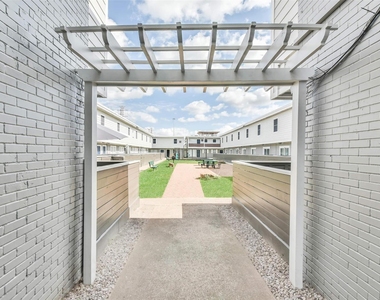 8271 Stone Street - Photo Thumbnail 16