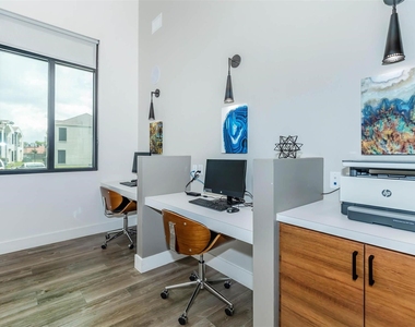 1111 W Main Street - Photo Thumbnail 43