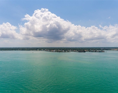 1401 Gulf Boulevard - Photo Thumbnail 38