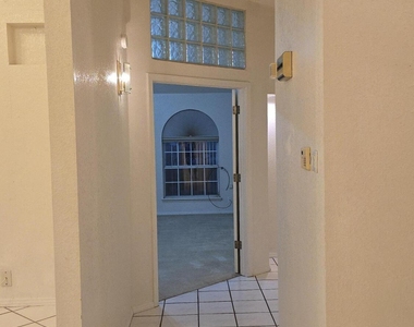 7417 Mission Viejo Drive - Photo Thumbnail 20