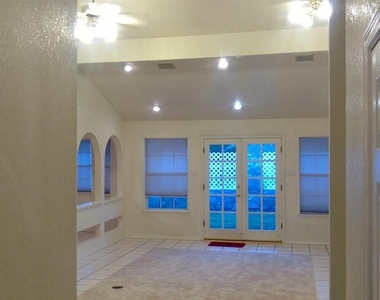 7417 Mission Viejo Drive - Photo Thumbnail 2