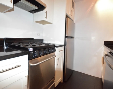 108 East 38th Street - Photo Thumbnail 1