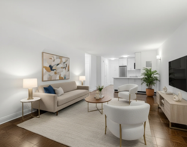 165 East 35th Street - Photo Thumbnail 1