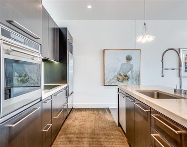 2200 Victory Avenue - Photo Thumbnail 14
