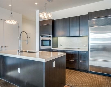 2200 Victory Avenue - Photo Thumbnail 13