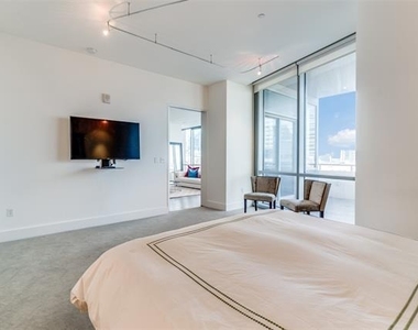 2200 Victory Avenue - Photo Thumbnail 16