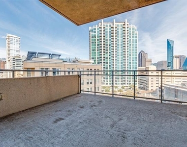 2200 Victory Avenue - Photo Thumbnail 23