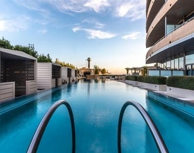 2200 Victory Avenue - Photo Thumbnail 27
