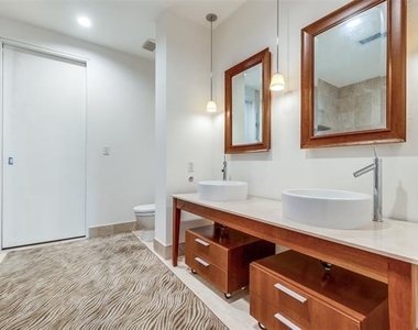2200 Victory Avenue - Photo Thumbnail 19