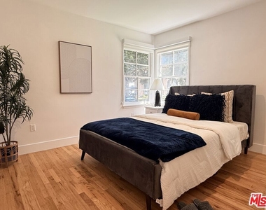 1138 Princeton Street - Photo Thumbnail 7