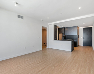 3688 Overland Ave - Photo Thumbnail 5