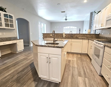 2720 Se Kern Road - Photo Thumbnail 19