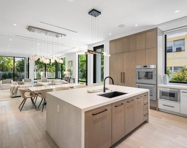 514 Ne 7th Avenue - Photo Thumbnail 9