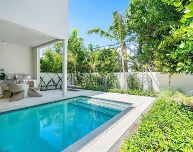 514 Ne 7th Avenue - Photo Thumbnail 44