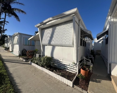 21 Ruthmary Avenue - Photo Thumbnail 9