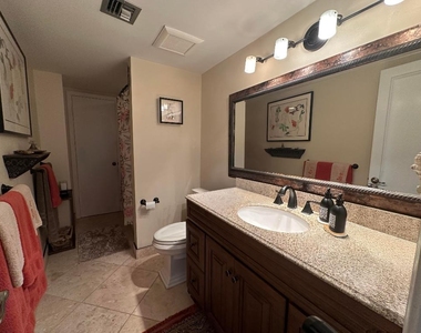1200 S Flagler Drive - Photo Thumbnail 8