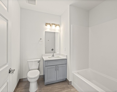 227 4th Avenue - Photo Thumbnail 9