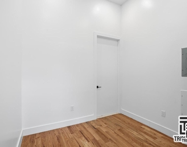 1112 Fulton Street - Photo Thumbnail 7