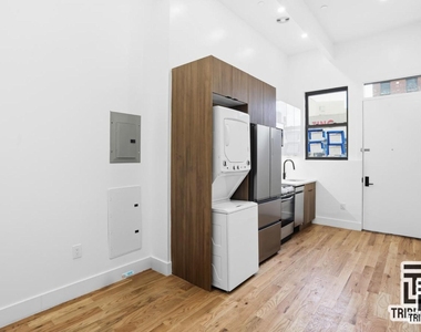 1112 Fulton Street - Photo Thumbnail 3