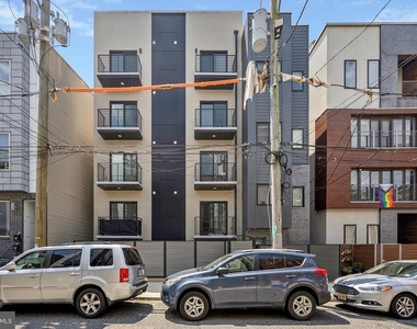 1617 Ridge Avenue - Photo Thumbnail 14