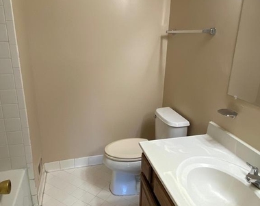 12339 Sandy Point Court - Photo Thumbnail 12