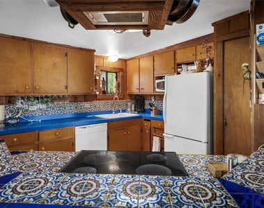 16020 Pool Canyon Rd - Photo Thumbnail 7