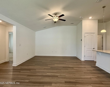 13624 Brookwater Drive - Photo Thumbnail 11