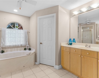 8549 S Lake Circle - Photo Thumbnail 27