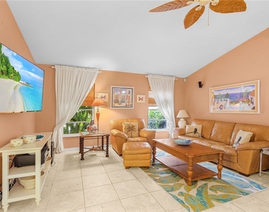 8549 S Lake Circle - Photo Thumbnail 42