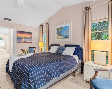 8549 S Lake Circle - Photo Thumbnail 25